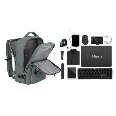 Chiếc túi xách đi bộ lớn