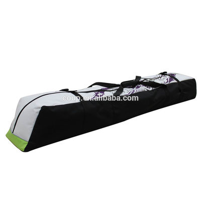 Túi chơi thể thao nylon màu đen tùy chỉnh với khoang máy tính xách tay